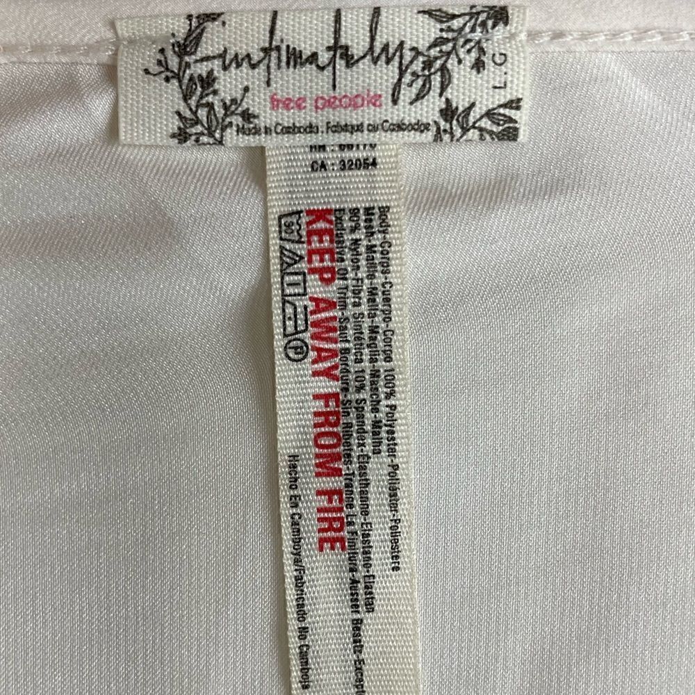 NWT Intimately Ivory Body Suit Size L - Picture 6 of 6